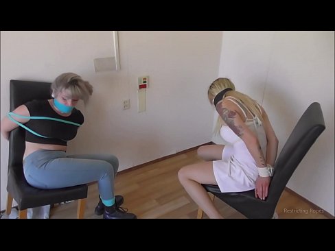 ❤️ Tîrêj / girêdaye û devgirtî / keçika di tengahiyê de ❤ Kalîteya porno li me ❌❤