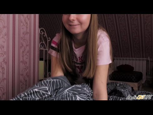 ❤️ Blondie BFF-ya xwe bi kûr dimije û di devê xwe de diqelişe ❤ Kalîteya porno li me ❌❤